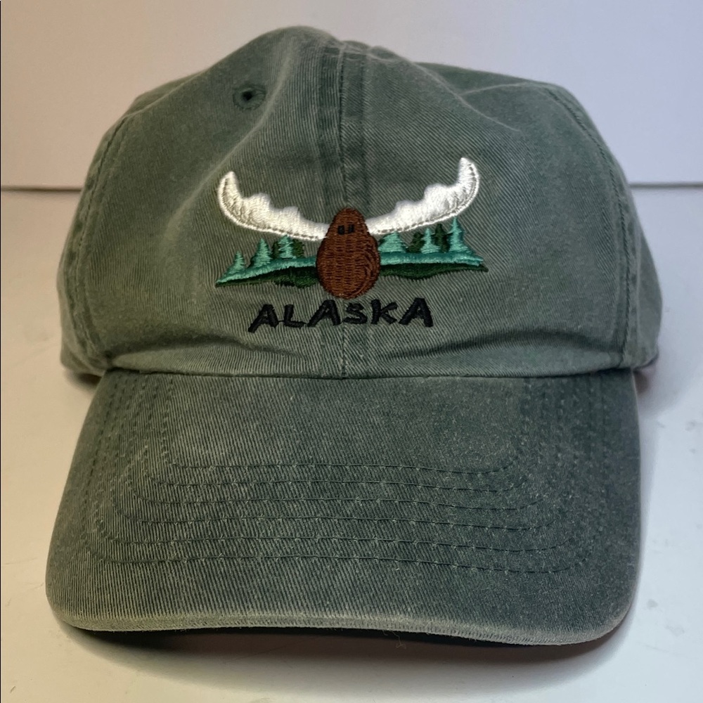 Alaska Green Baseball Cap With Moose Embroidery